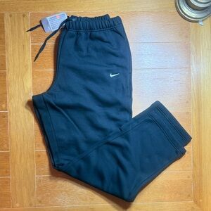 Men’s Nike Classic Black Sweatpants size XL